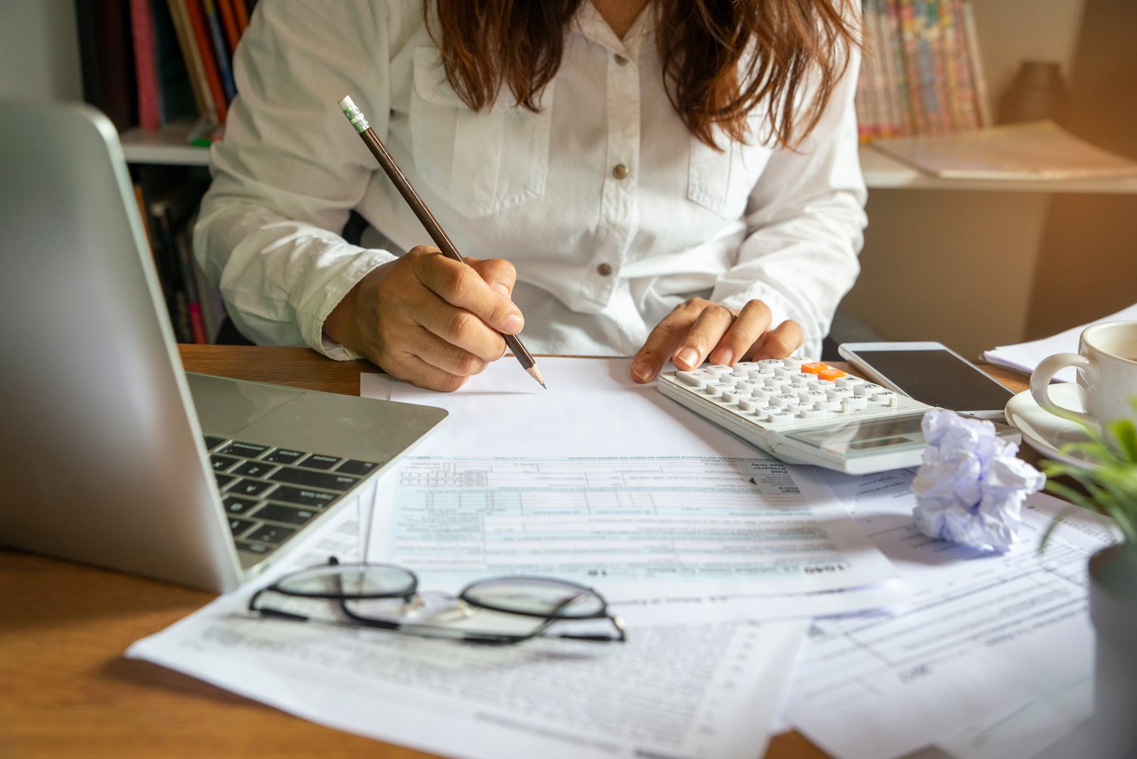 6-Figure Careers Requiring a Bachelor’s Degree or Higher