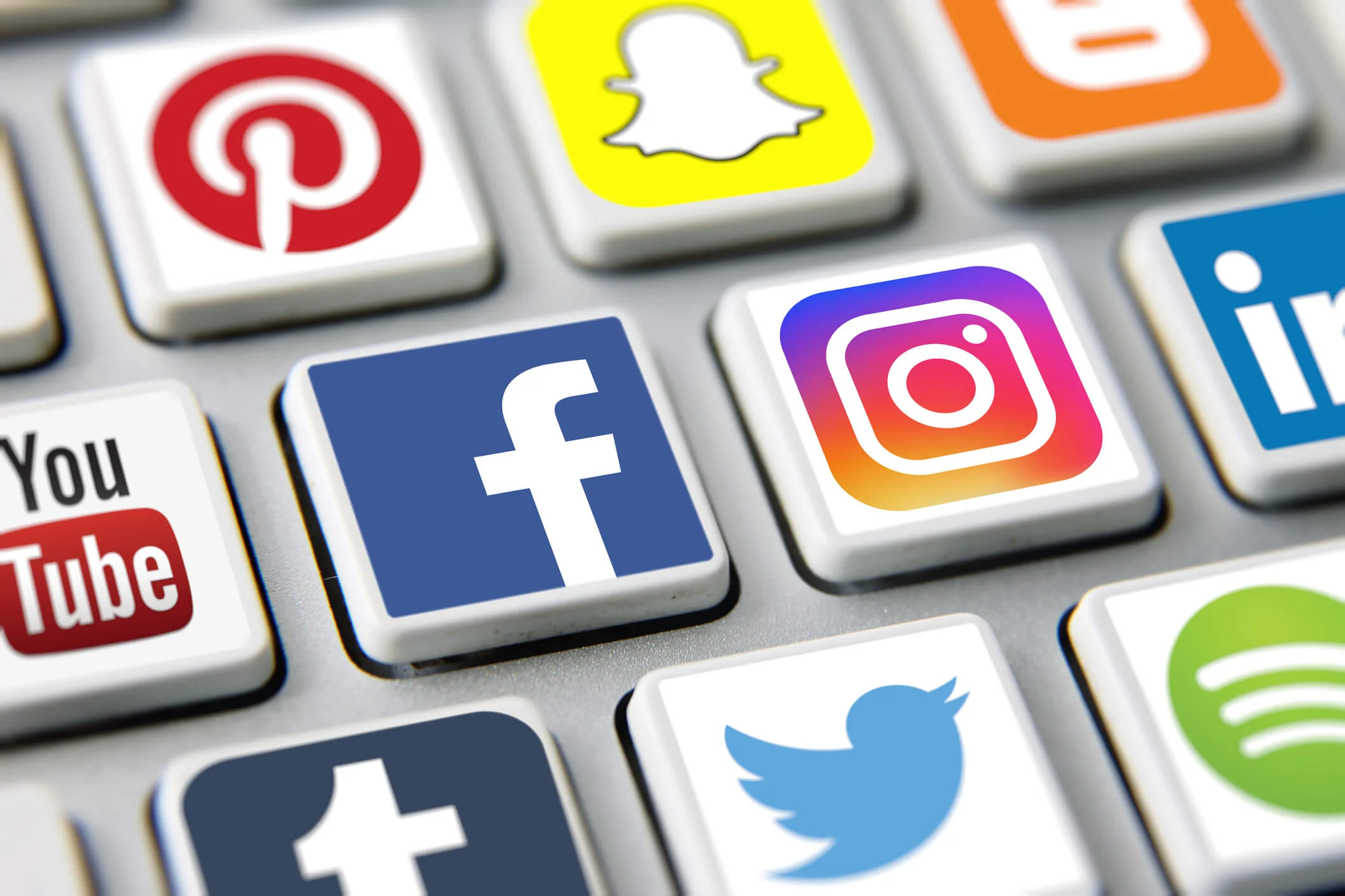 Social Media Influencer
