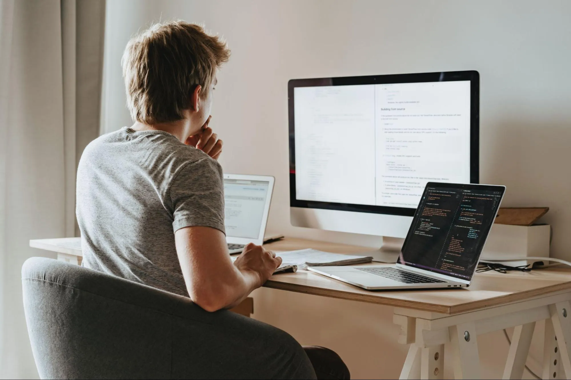 What Does a Link Building Specialist Do?
